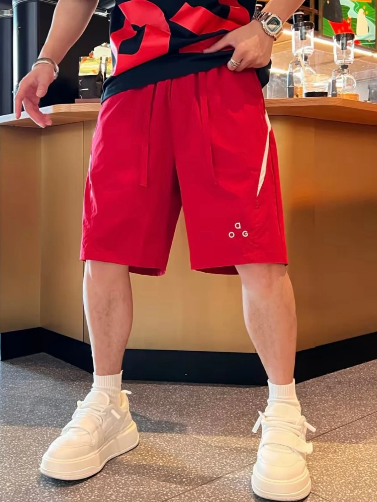 Ice Silk Quick Dry Breathable Mesh Casual Shorts Men's Fashion Color Block Cool Feeling Skin Friendly Sports Five-Quarter Pants
Ice Silk Quick Dry Breathable Mesh Casual Shorts Men's Fashion Color Block Cool Feeling Skin Friendly Sports Five-Quarter Pants