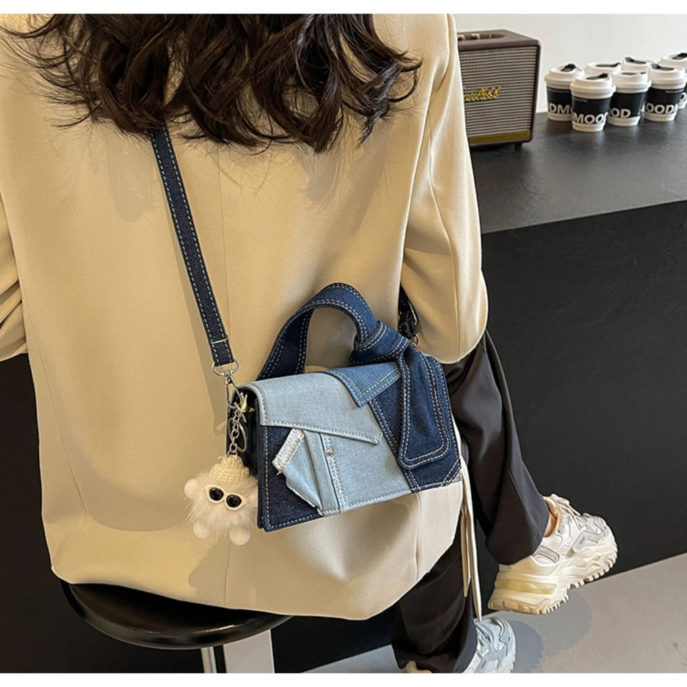 Niche Design Denim Patchwork Handheld Square Bag Women's 2026 Spring Summer Fashion Simple Versatile Shoulder Crossbody Bag
Niche Design Denim Patchwork Handheld Square Bag Women's 2026 Spring Summer Fashion Simple Versatile Shoulder Crossbody Bag