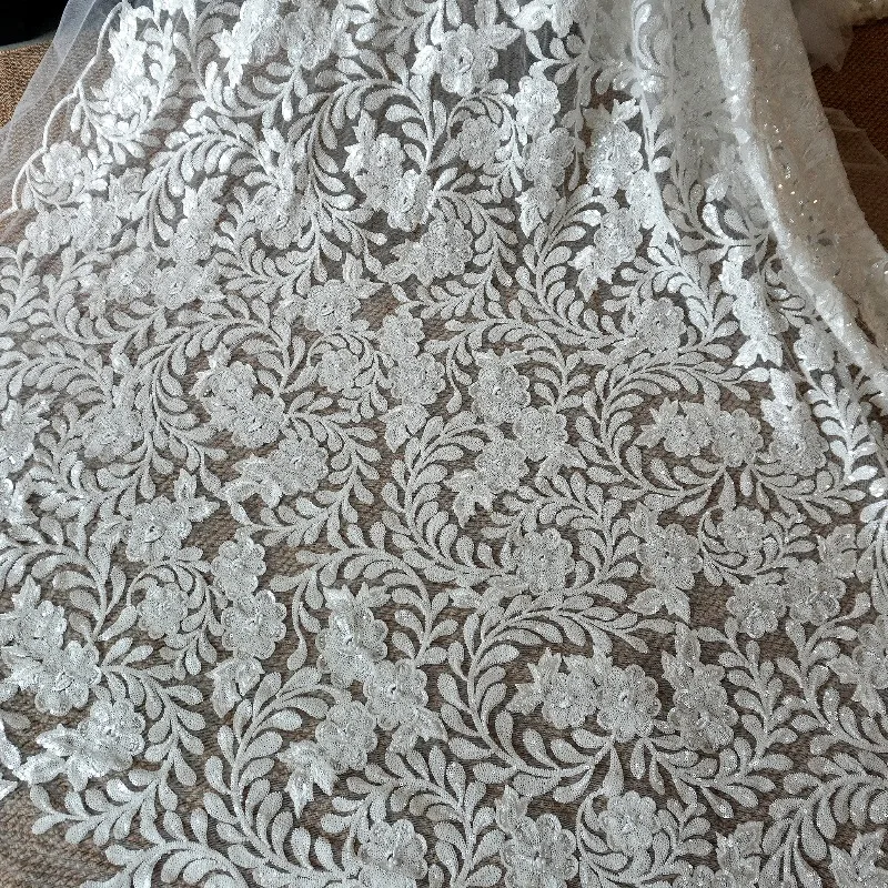 White Sequins Beaded Lace Fabric Embroidery DIY Accessories to Enhance Wedding Dresses and Cheongsams Beautiful Handmade Details
White Sequins Beaded Lace Fabric Embroidery DIY Accessories to Enhance Wedding Dresses and Cheongsams Beautiful Handmade Details
