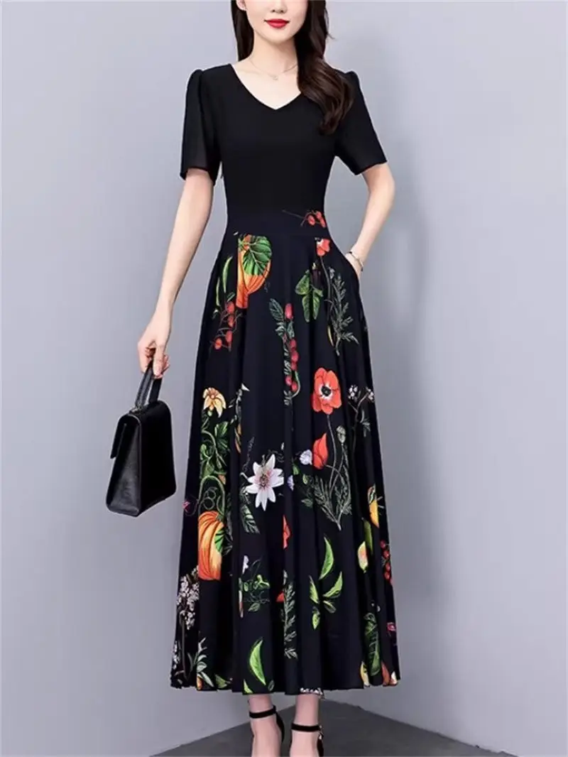 Premium Printed Chiffon Dress 2025 | Large Size Summer Elegance | Slim-Fit Mock Two-Piece Gown G1050
Premium Printed Chiffon Dress 2025 | Large Size Summer Elegance | Slim-Fit Mock Two-Piece Gown G1050