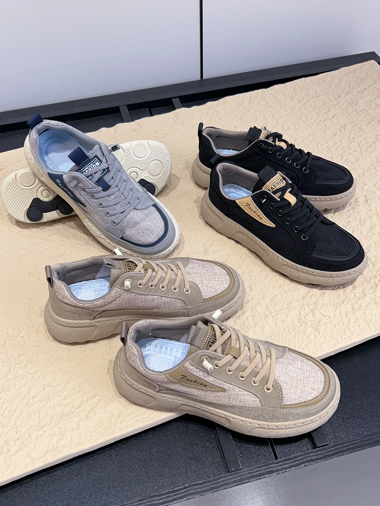 Linen Woven Slip-On Casual Shoes Breathable Soft Bottom Men's Fashionable All-Season Thick Bottom Lazy One-Step Leisure Footwear
Linen Woven Slip-On Casual Shoes Breathable Soft Bottom Men's Fashionable All-Season Thick Bottom Lazy One-Step Leisure Footwear