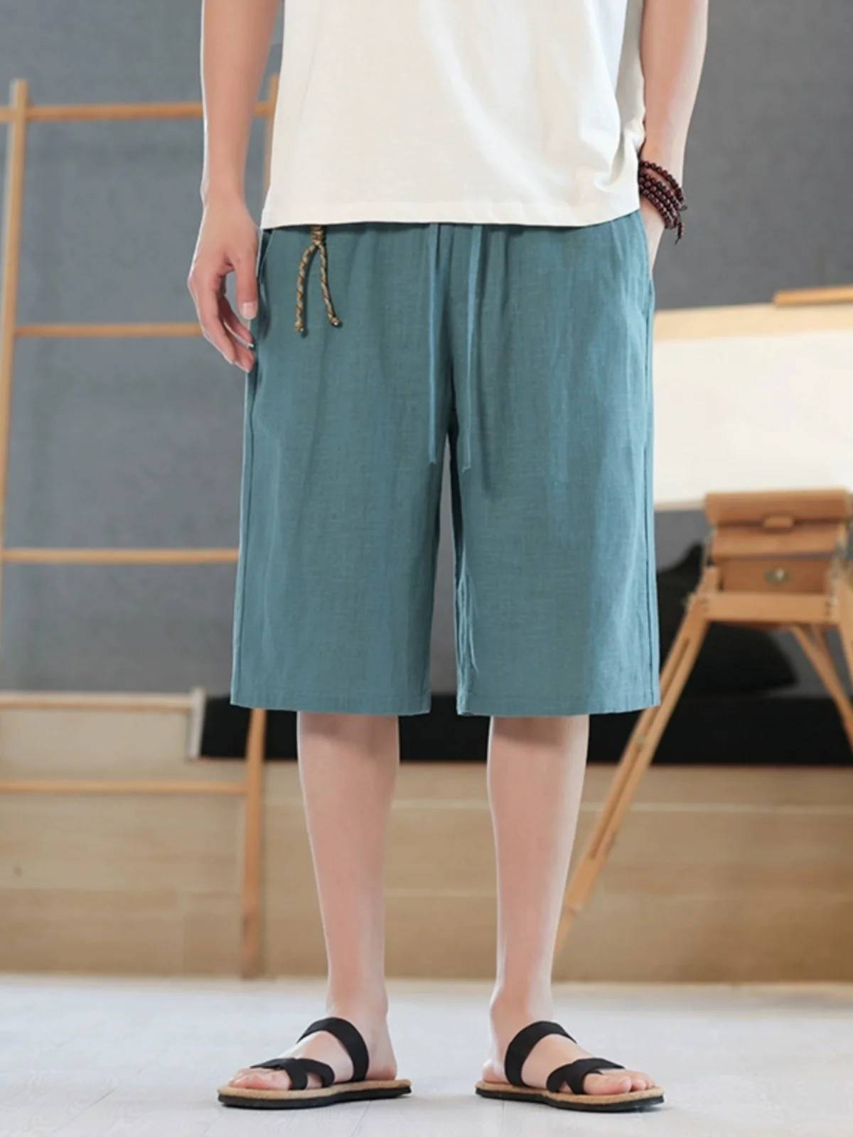 Мужские летние шорты свободного кроя из льна и хлопка, тонкие, прямые, повседневные, дышащие, удобные, легкие
Мужские летние шорты свободного кроя из льна и хлопка, тонкие, прямые, повседневные, дышащие, удобные, легкие