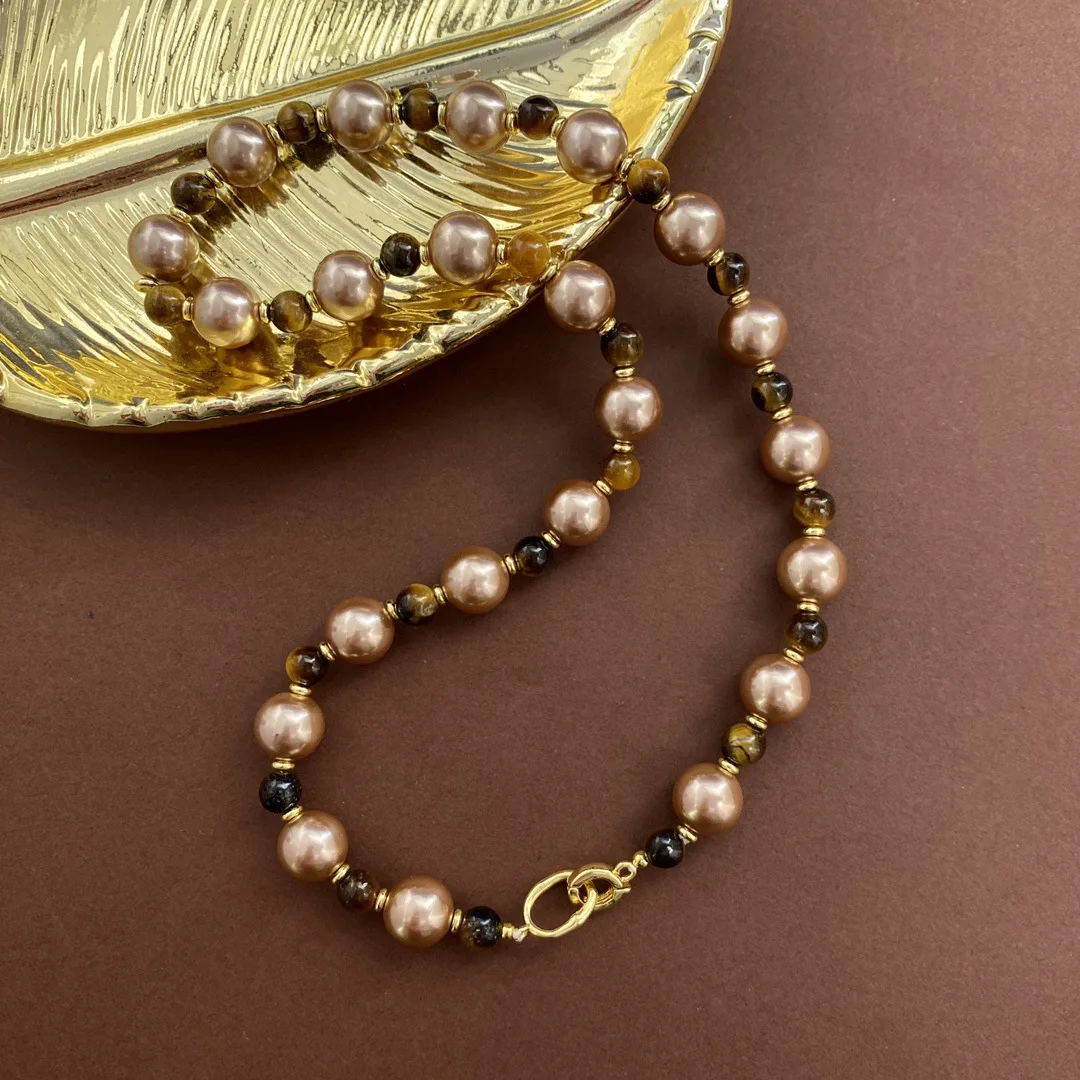New Maillard style natural tiger's eye stone pearl necklace women's new Chinese commuter versatile beaded collarbone chain
New Maillard style natural tiger's eye stone pearl necklace women's new Chinese commuter versatile beaded collarbone chain