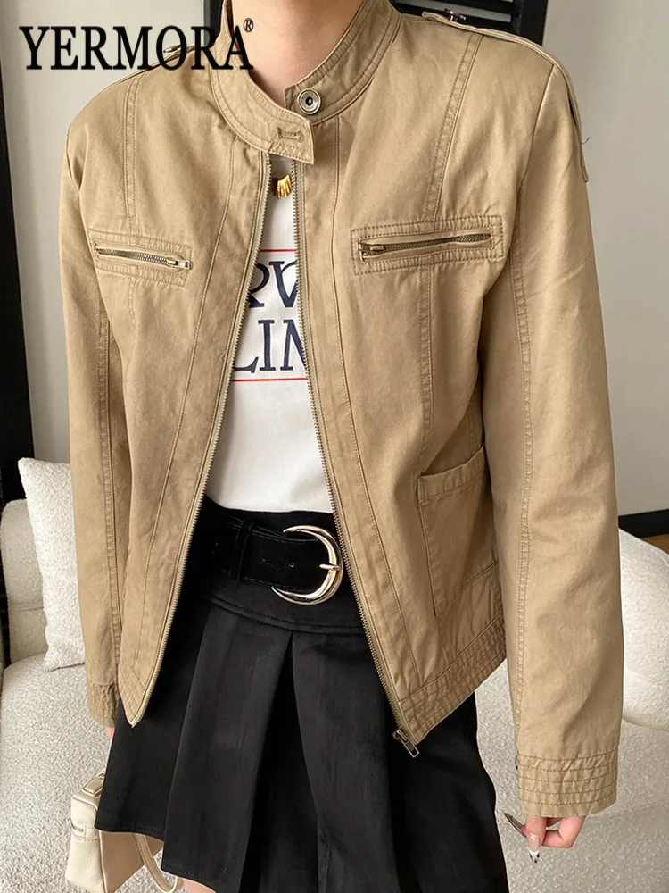 YERMORA Khaki Zipper Pocket Vintage Jacket For Women Stand Collar Long Sleeve Loose New Coat Fashion Tide Spring Autumn 2026
YERMORA Khaki Zipper Pocket Vintage Jacket For Women Stand Collar Long Sleeve Loose New Coat Fashion Tide Spring Autumn 2026