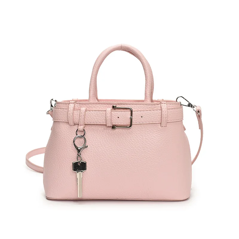2025 Summer New Vintage Square Bag for Women Minimalist Top Handle Crossbody Purse Buckle Detail Casual Day to Night Versatile
2025 Summer New Vintage Square Bag for Women Minimalist Top Handle Crossbody Purse Buckle Detail Casual Day to Night Versatile