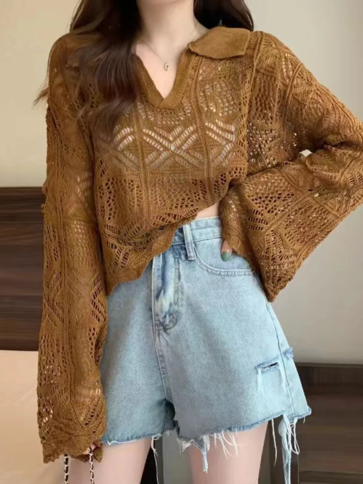 Women's Hollow out Knitted Top V Outerwear Spring Summer Thin New Design Korean Sle Loose Fit Knitwear
Women's Hollow out Knitted Top V Outerwear Spring Summer Thin New Design Korean Sle Loose Fit Knitwear