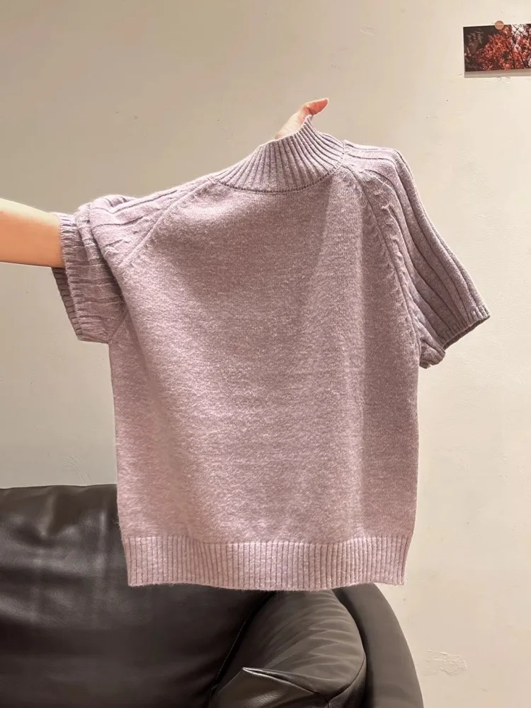 Minimalist Style Women's Knitted Sweater Half High Collar Pullover Slimming Base Layer Shirt Versatile Bottoming Top
Minimalist Style Women's Knitted Sweater Half High Collar Pullover Slimming Base Layer Shirt Versatile Bottoming Top