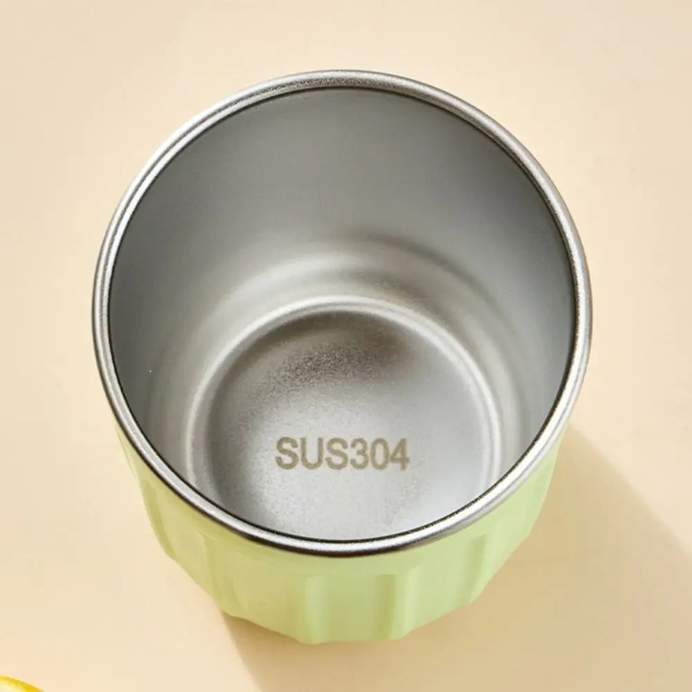 Ice Mould Tray Leak-Proof Ice Cube Water Bottle Reusable Easy To Demold Ice Cube Kettle Portable Food Grade Ice Maker Summer Use
Ice Mould Tray Leak-Proof Ice Cube Water Bottle Reusable Easy To Demold Ice Cube Kettle Portable Food Grade Ice Maker Summer Use