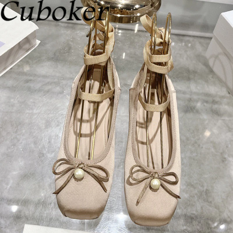 2024 Summer Round Toe Bowknot Pearl Ballet Flat Shoes Women Designer Satin Ankle Strap Loafers Elegant Dress Single Shoes Mujer
2024 Summer Round Toe Bowknot Pearl Ballet Flat Shoes Women Designer Satin Ankle Strap Loafers Elegant Dress Single Shoes Mujer