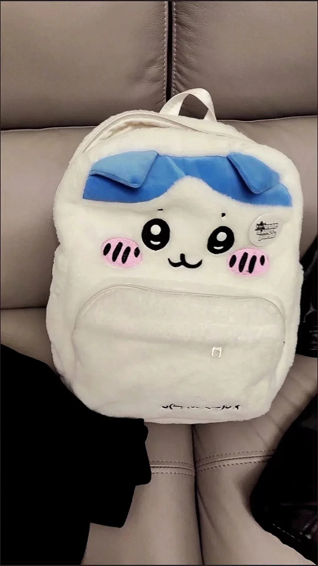 Cute Plush Embroidery Large Capacity Super Cute Chiikawa Backpack Trendy Student Bag Hachiware Ins Backpack
Cute Plush Embroidery Large Capacity Super Cute Chiikawa Backpack Trendy Student Bag Hachiware Ins Backpack