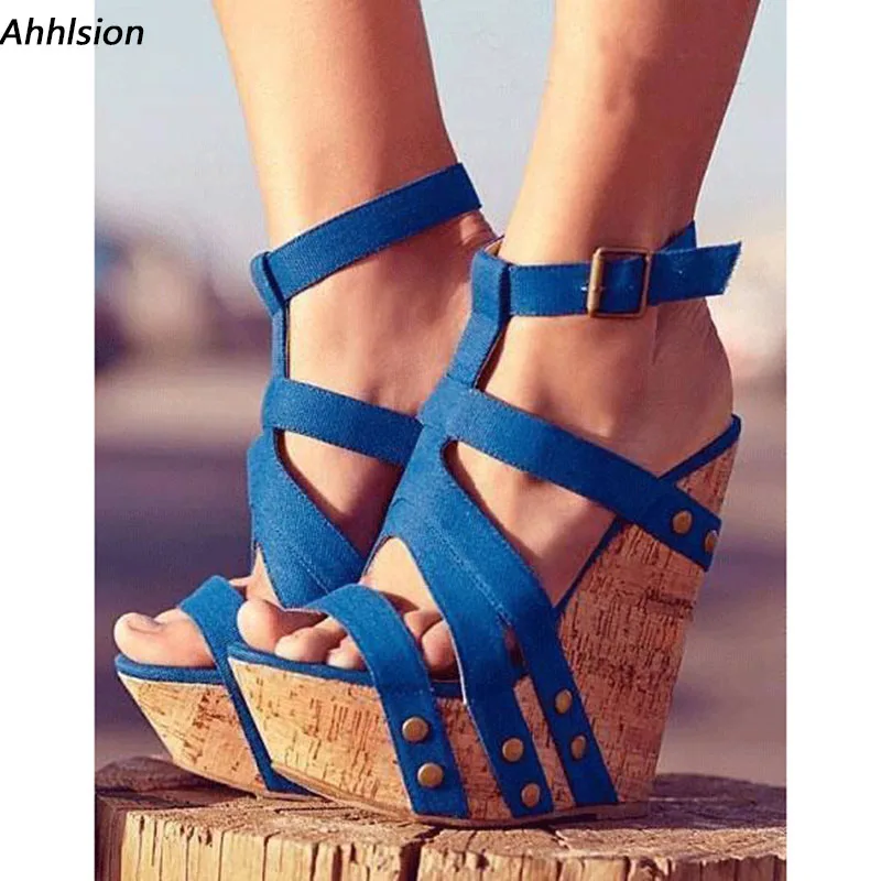 Ahhlsion/Новые женские летние сандалии на танкетке, на высоком каблуке с круглым носком, красивая синяя обувь для вечеринок, женские размеры США 5-20
Ahhlsion/Новые женские летние сандалии на танкетке, на высоком каблуке с круглым носком, красивая синяя обувь для вечеринок, женские размеры США 5-20