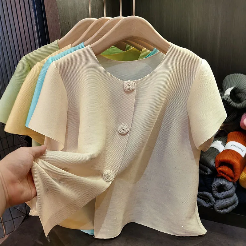 Miyake Pleated Jacket Women Texture High End 2025 Summer Versatile Short Fold Cardigan Solid Simple Short Sleeve Pleat Tops
Miyake Pleated Jacket Women Texture High End 2025 Summer Versatile Short Fold Cardigan Solid Simple Short Sleeve Pleat Tops