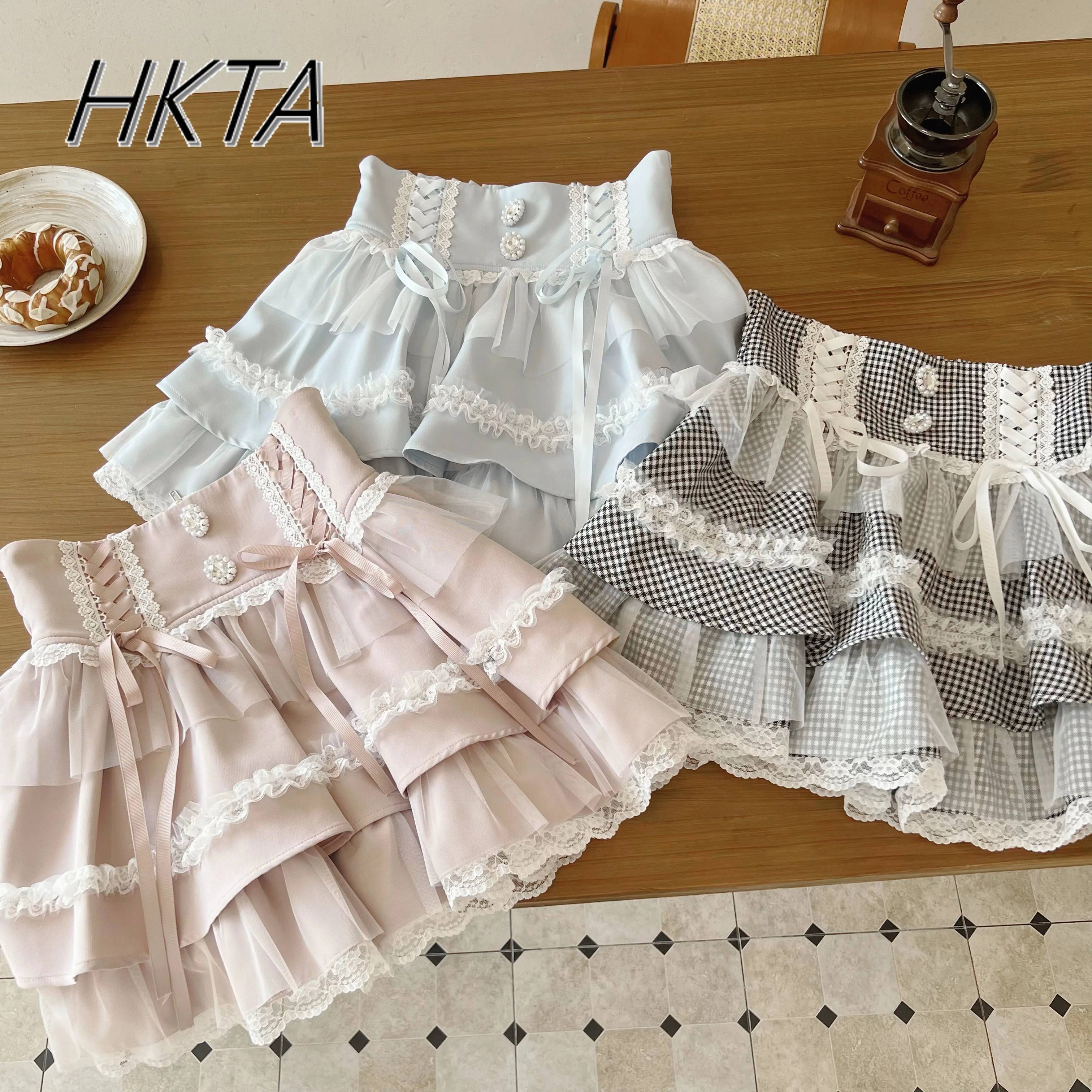 Japanese Mass-produced Mine Sweet Cute Lace Splicing Short Skirt Women Subculture Lolita Cascade Cake High Waist Bow Mini Skirt
Japanese Mass-produced Mine Sweet Cute Lace Splicing Short Skirt Women Subculture Lolita Cascade Cake High Waist Bow Mini Skirt