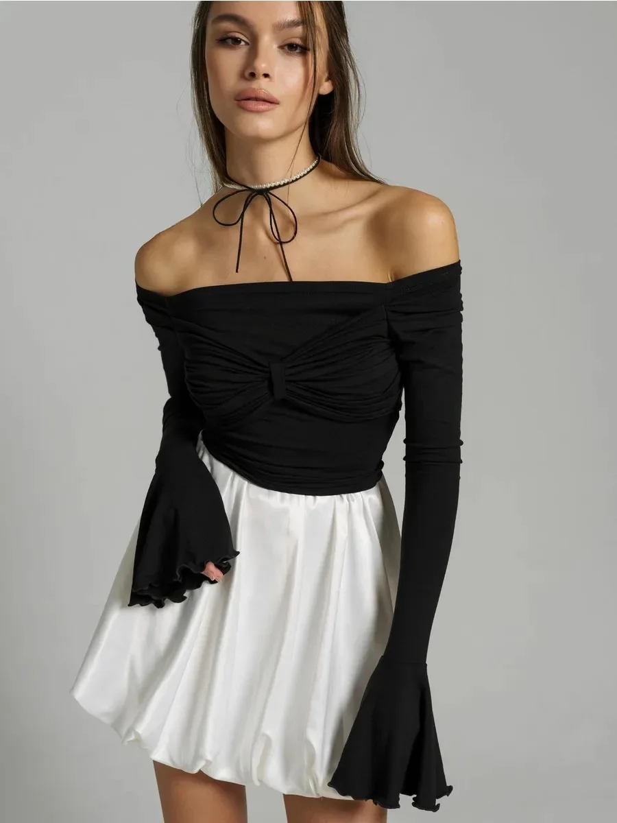 Women's spring and summer long sleeved lotus long sleeved sexy off shoulder top with a slim fit and sexy thin top design
Women's spring and summer long sleeved lotus long sleeved sexy off shoulder top with a slim fit and sexy thin top design