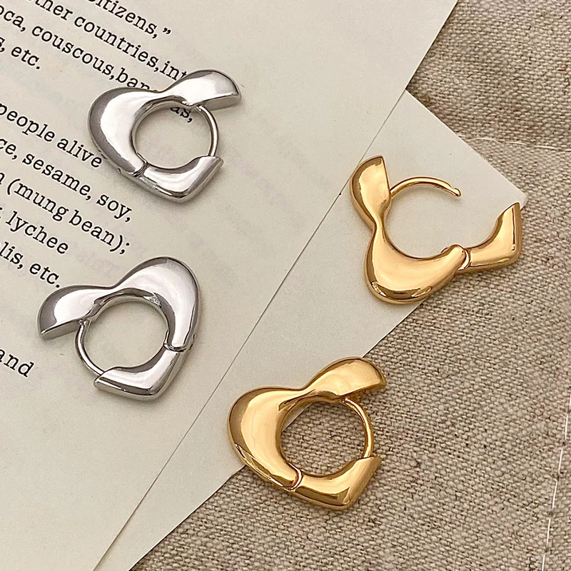 PONYKISS 925 Sterling Silver Vintage Heart Hoop Earrings for Women Minimalist Fine Jewelry Korean Version Accessories
PONYKISS 925 Sterling Silver Vintage Heart Hoop Earrings for Women Minimalist Fine Jewelry Korean Version Accessories
