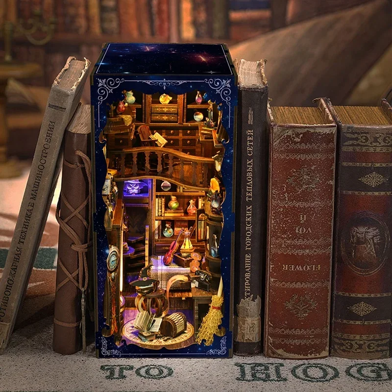 DIY Wooden Book Nook Shelf Insert Magic Potion House Miniature Model Kits Bookshelf With Light Bookend for Friends Birthday Gift
DIY Wooden Book Nook Shelf Insert Magic Potion House Miniature Model Kits Bookshelf With Light Bookend for Friends Birthday Gift