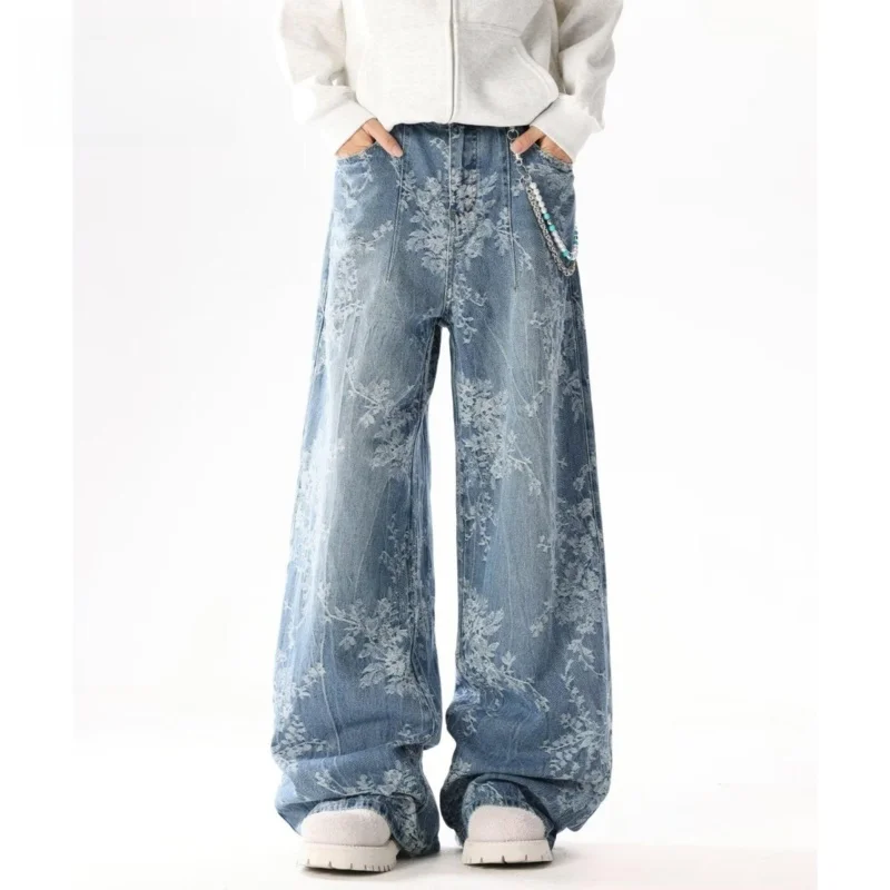 Гонконгские мужские джинсы с буквенным принтом High Street, модные брюки из смеси хлопка и полиэстера, прямые брюки со средней талией в стиле хип-хоп
Гонконгские мужские джинсы с буквенным принтом High Street, модные брюки из смеси хлопка и полиэстера, прямые брюки со средней талией в стиле хип-хоп