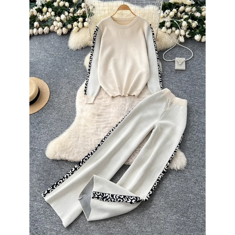 Simple Printed Crewneck Knitted Long-sleeved Sweater Tops High-waist Draped Wide-leg Slim-fit Trousers Women Two-piece Suit
Simple Printed Crewneck Knitted Long-sleeved Sweater Tops High-waist Draped Wide-leg Slim-fit Trousers Women Two-piece Suit