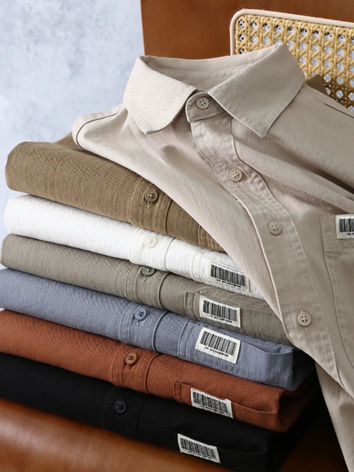Heavyweight 100 Thread Count Cotton Men's Spring New Style Casual Pure Color Long Sleeve Shirt Trendy Standard Fit Fashion Ur...
Heavyweight 100 Thread Count Cotton Men's Spring New Style Casual Pure Color Long Sleeve Shirt Trendy Standard Fit Fashion Ur...