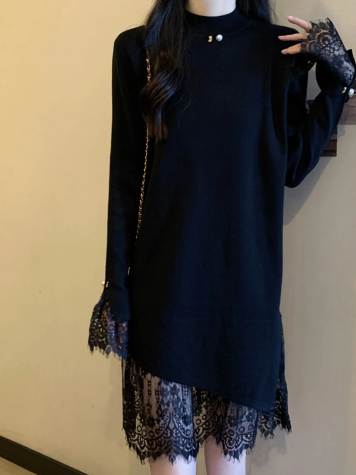 Женская трикотажная футболка больших размеров средней длины с кружевом, скрывающая живот, с эффектом похудения, для зимних поездок на работу, из хлопка...
Женская трикотажная футболка больших размеров средней длины с кружевом, скрывающая живот, с эффектом похудения, для зимних поездок на работу, из хлопка...