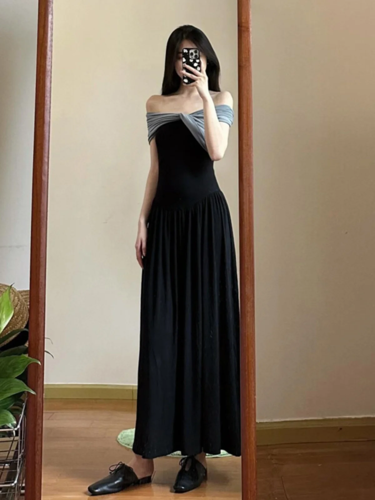 Sexy Spicy Girl One-Shoulder Knitted Dress Pure Desire Style Contrast Color Slimming Long Skirt City Commute Street Style
Sexy Spicy Girl One-Shoulder Knitted Dress Pure Desire Style Contrast Color Slimming Long Skirt City Commute Street Style