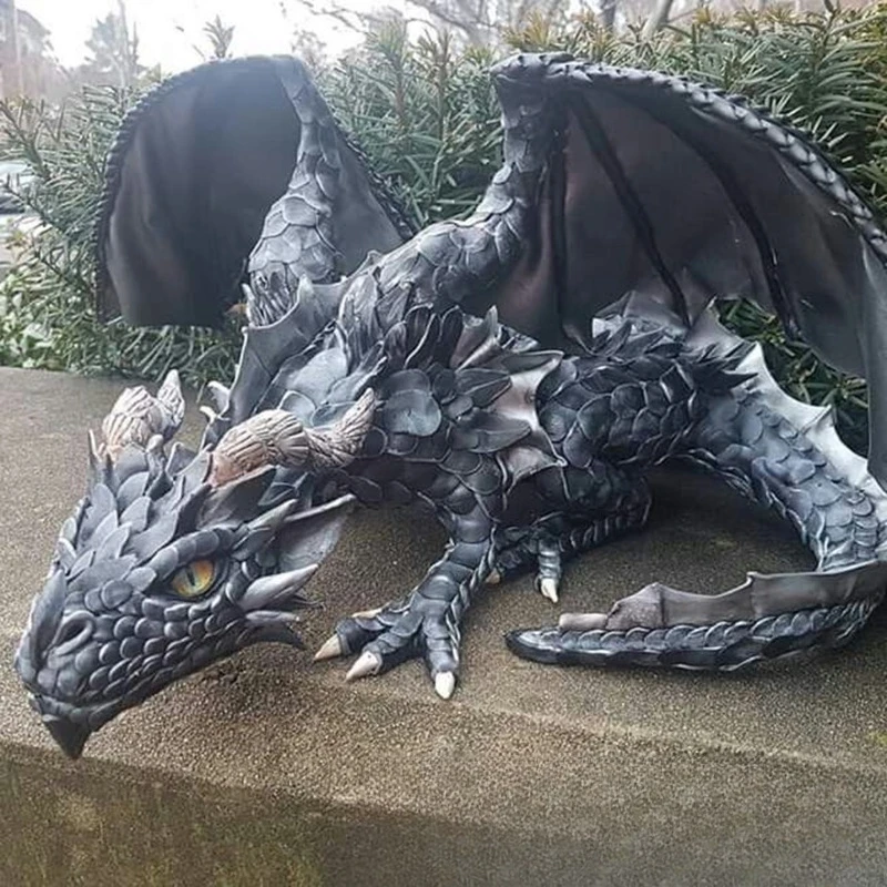 Готическая садовая статуя дракона - большая уличная скульптура из смолы сидящего/о ожидающего дракона, мистический декор газона для фэнтезийного сада
Готическая садовая статуя дракона - большая уличная скульптура из смолы сидящего/о ожидающего дракона, мистический декор газона для фэнтезийного сада