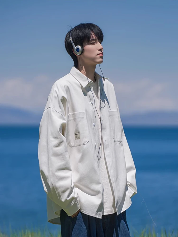 Мужская рубашка в стиле барокко, белая, длинная, повседневная, свободного кроя, осенняя, однотонная, с воротником-стойкой, в японском ретро-стиле
Мужская рубашка в стиле барокко, белая, длинная, повседневная, свободного кроя, осенняя, однотонная, с воротником-стойкой, в японском ретро-стиле