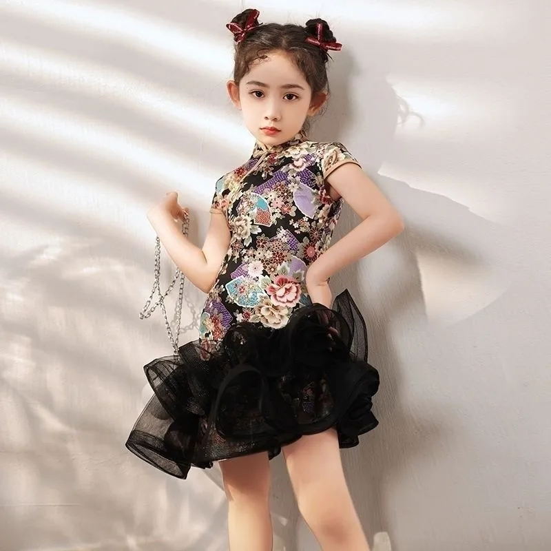 Girls' Improved Cheongsam Skirt Children's Summer Chinese Short Sleeve Skirt Performance Costume Kids' Trendy Qipao Dress LJ629
Girls' Improved Cheongsam Skirt Children's Summer Chinese Short Sleeve Skirt Performance Costume Kids' Trendy Qipao Dress LJ629