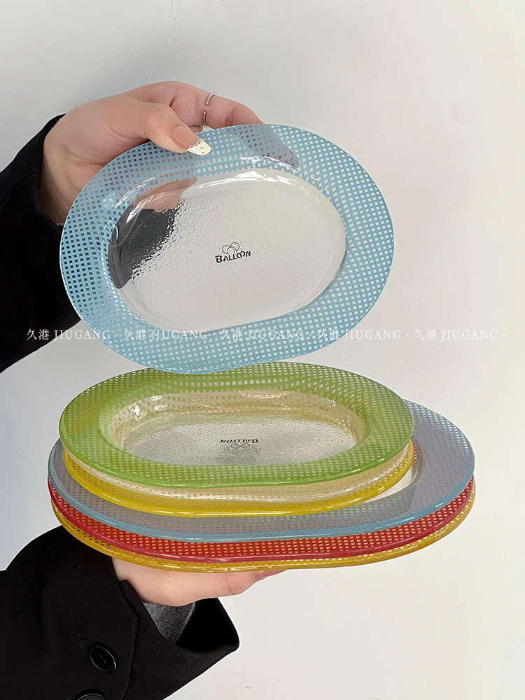 Ins стеклянные тарелки с цветными блоками, корейский стиль, изысканная декоративная посуда для десерта, бытовая универсальная овальная повседневная посуда
Ins стеклянные тарелки с цветными блоками, корейский стиль, изысканная декоративная посуда для десерта, бытовая универсальная овальная повседневная посуда