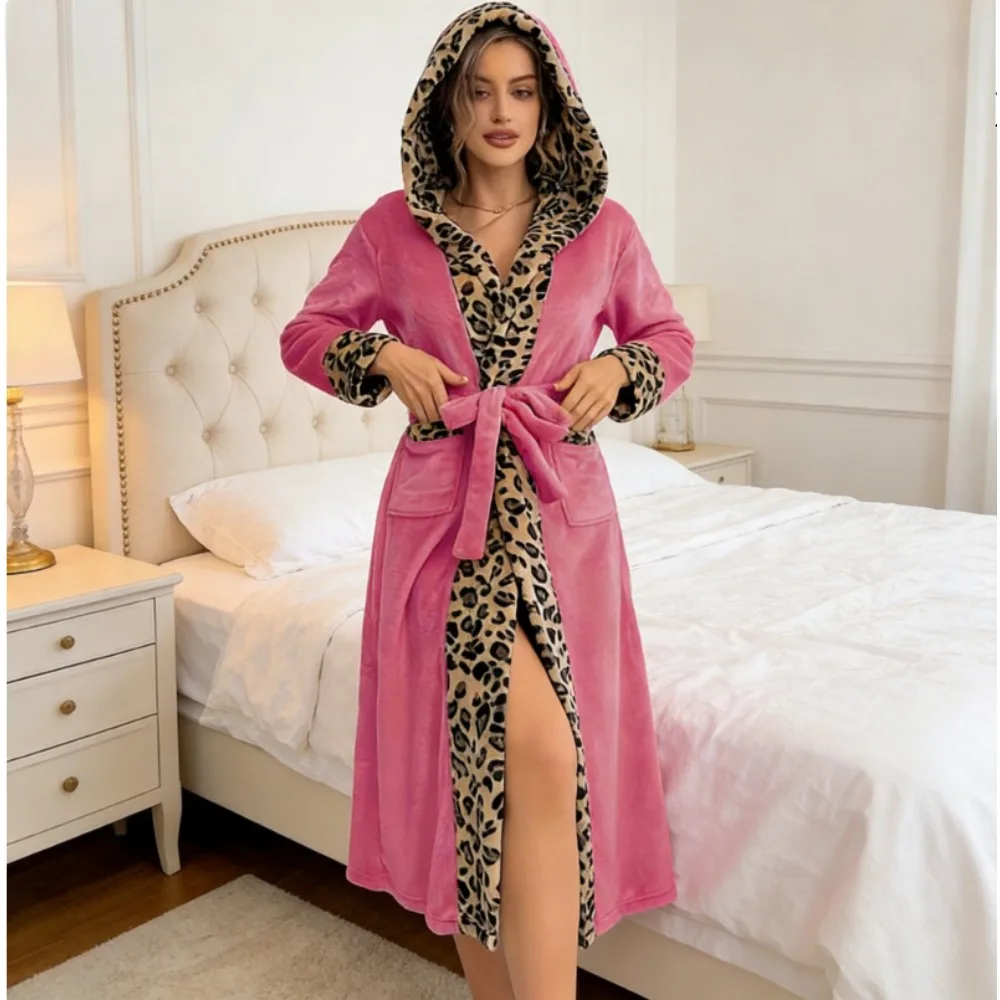Женский фланелевый халат с плюшевой флисовой подкладкой, толстый зимний халат с леопардовым принтом, контрастный розовый цвет, с поясом, для сна
Женский фланелевый халат с плюшевой флисовой подкладкой, толстый зимний халат с леопардовым принтом, контрастный розовый цвет, с поясом, для сна