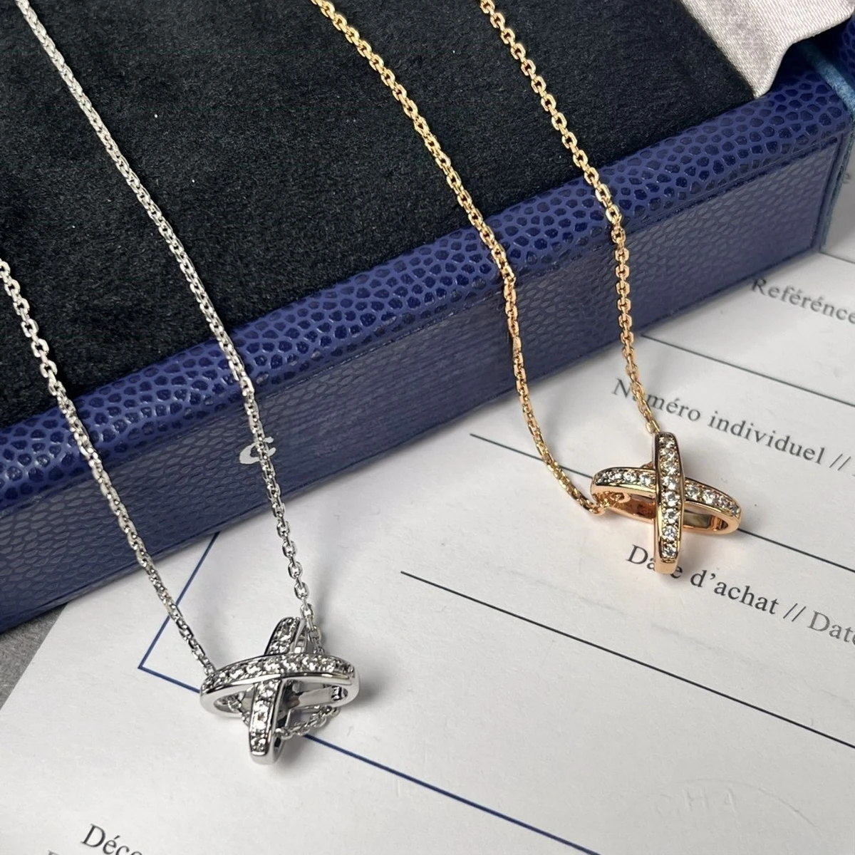 diamond three-dimensional cross X letter necklace women's niche light luxury high-end clavicle chain
diamond three-dimensional cross X letter necklace women's niche light luxury high-end clavicle chain