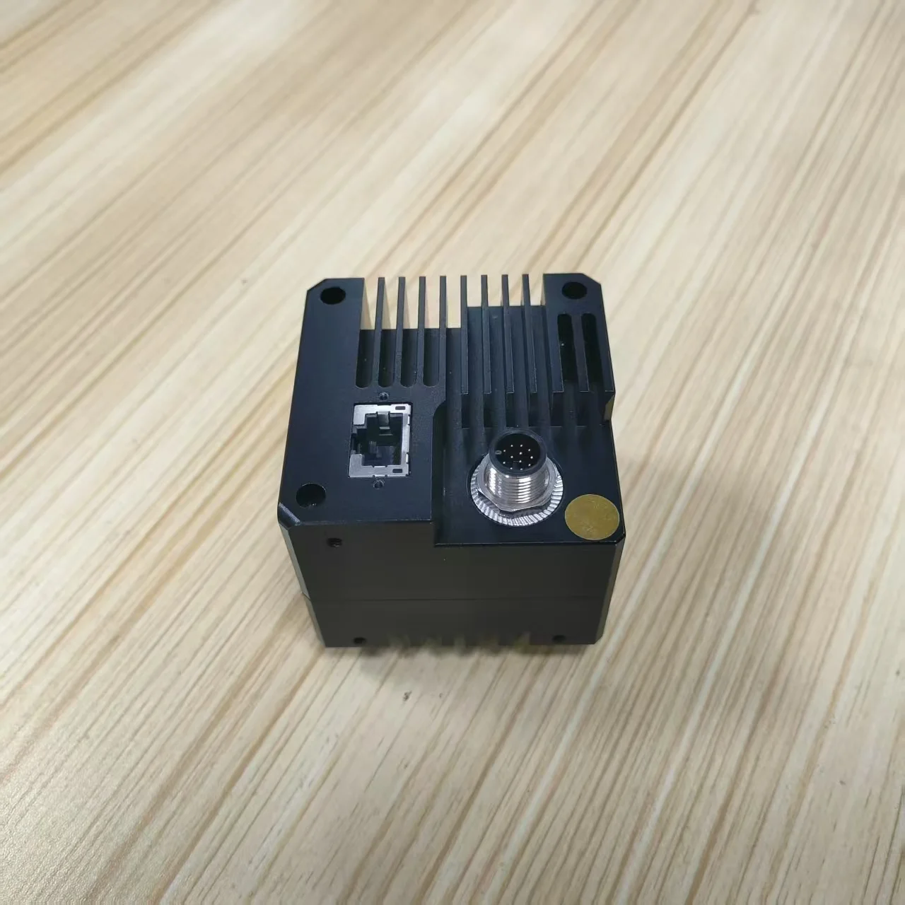 10GigE Industrial Camera 1/2'' Sensor Size 2592*2160 Resolution Area Scan Camera 120fps High Speed Machine Vision Camera
10GigE Industrial Camera 1/2'' Sensor Size 2592*2160 Resolution Area Scan Camera 120fps High Speed Machine Vision Camera