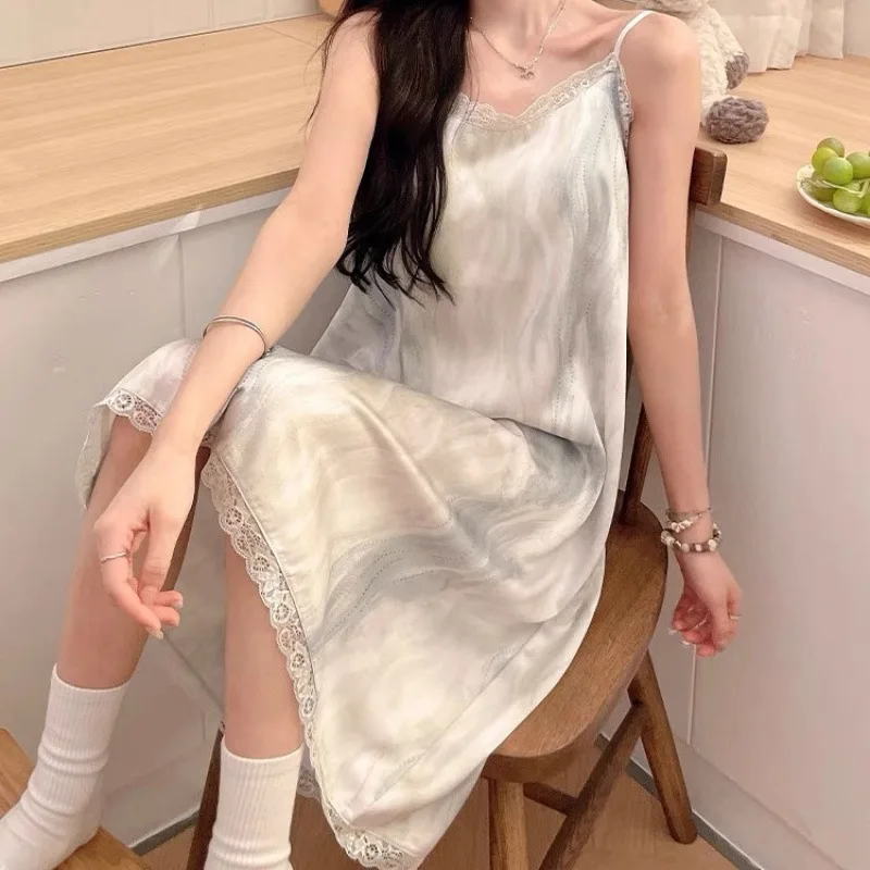 Ice Silk Sleep Dress Women's Summer Thin High-End Sensual Strap Home Clothes Mid-Length Gown Nightgown Polyester Fiber
Ice Silk Sleep Dress Women's Summer Thin High-End Sensual Strap Home Clothes Mid-Length Gown Nightgown Polyester Fiber