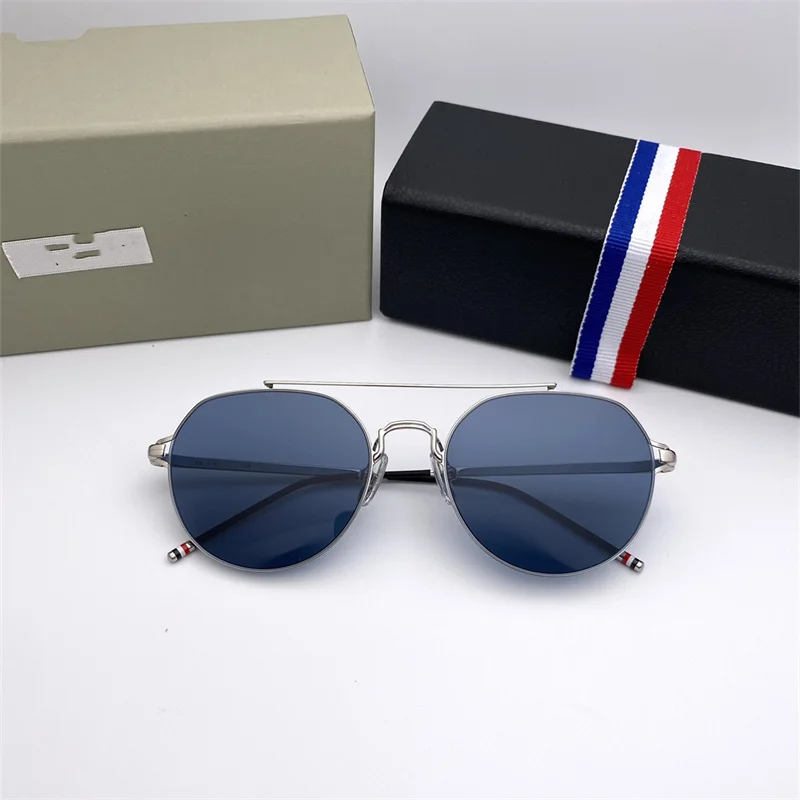 New Designer Fashion Round Thom Brand Sunglasses TBS135 Anti Reflective Blocking Glasses Women Retro Men's Sunshade Original Box
New Designer Fashion Round Thom Brand Sunglasses TBS135 Anti Reflective Blocking Glasses Women Retro Men's Sunshade Original Box