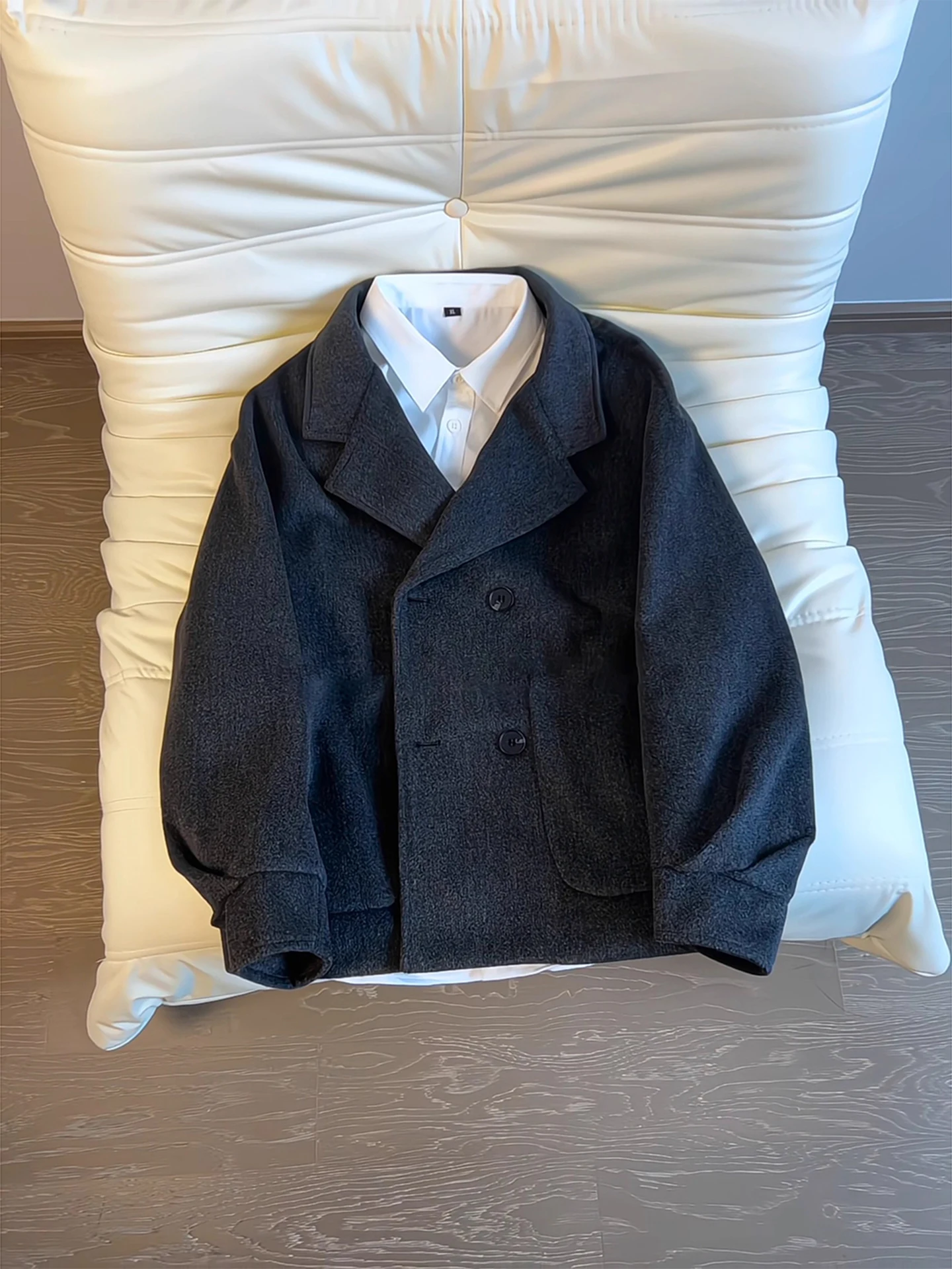 Warm Thickened Fleece Lined Double Breasted Woolen Coat for Men Cleanfit Loose Cotton Jacket Winter Outerwear Youth Vitality ...
Warm Thickened Fleece Lined Double Breasted Woolen Coat for Men Cleanfit Loose Cotton Jacket Winter Outerwear Youth Vitality ...