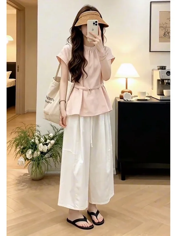 Casual Two-Piece Set for Girls Summer New Style Gentle Pink Versatile Top Casual Pants Fashionable Ensemble Polyester Fabric
Casual Two-Piece Set for Girls Summer New Style Gentle Pink Versatile Top Casual Pants Fashionable Ensemble Polyester Fabric