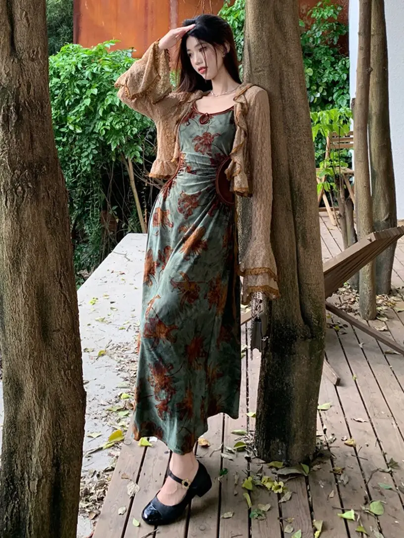 Strap Dress Short Shawl Cardigan Vintage Womens Two Peice Sets American Gyaru Acubi Alt Grunge Subcultural Streetwear Tops
Strap Dress Short Shawl Cardigan Vintage Womens Two Peice Sets American Gyaru Acubi Alt Grunge Subcultural Streetwear Tops