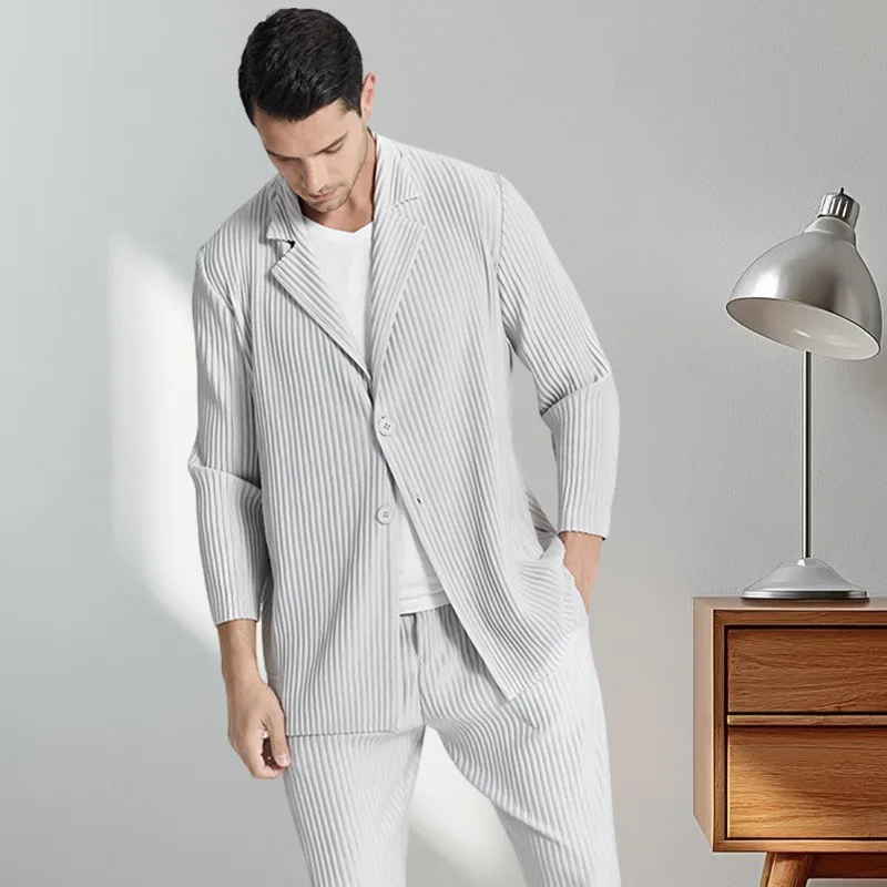 Minimalist Black Casual Blazer Miyake Pleated New Men's Trench Coat Cardigan Business Formal Occasion Wrinkle-Free Clothing
Minimalist Black Casual Blazer Miyake Pleated New Men's Trench Coat Cardigan Business Formal Occasion Wrinkle-Free Clothing