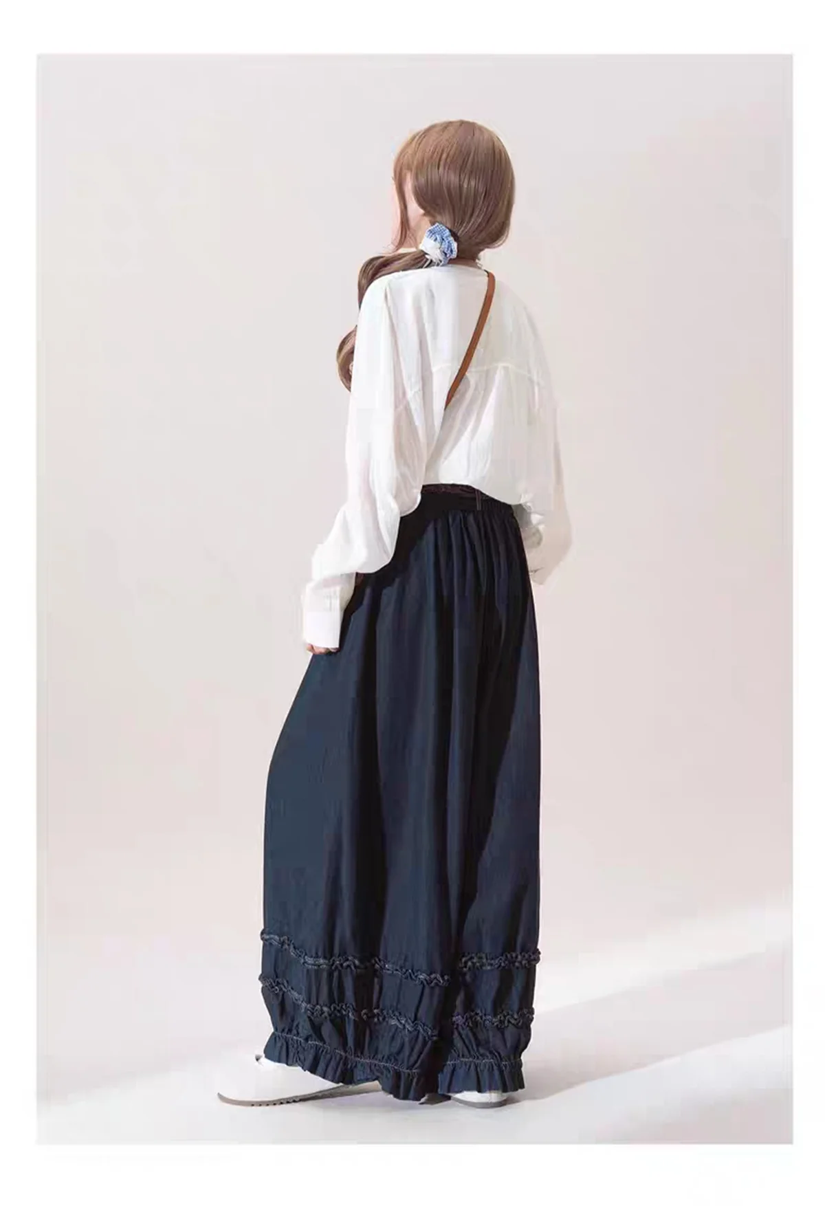 Women's Vintage Ruffle Jeans Hip Hop Baggy Denim Y2K Wide Leg Streetwear plus Size Lantern Pants American Style
Women's Vintage Ruffle Jeans Hip Hop Baggy Denim Y2K Wide Leg Streetwear plus Size Lantern Pants American Style