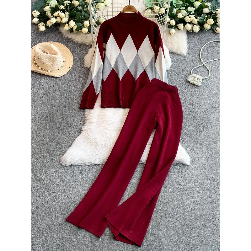 High-end Retro Diamond-shaped Half-turtleneck Knitted Sweater Casual High Waist Slimming Wide-leg Pants Women Two-piece Sets
High-end Retro Diamond-shaped Half-turtleneck Knitted Sweater Casual High Waist Slimming Wide-leg Pants Women Two-piece Sets