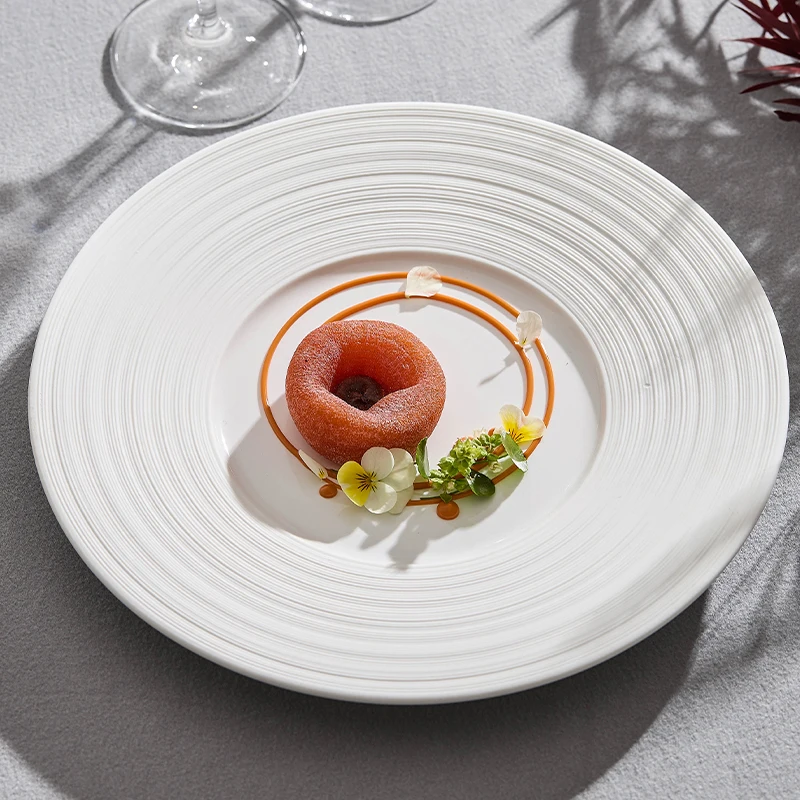 White Ceramic Serving Plate Round Shallow Steak Plate Fruit Dessert Plate Molecular Cuisine Restaurant Display Tray Tableware.
White Ceramic Serving Plate Round Shallow Steak Plate Fruit Dessert Plate Molecular Cuisine Restaurant Display Tray Tableware.
