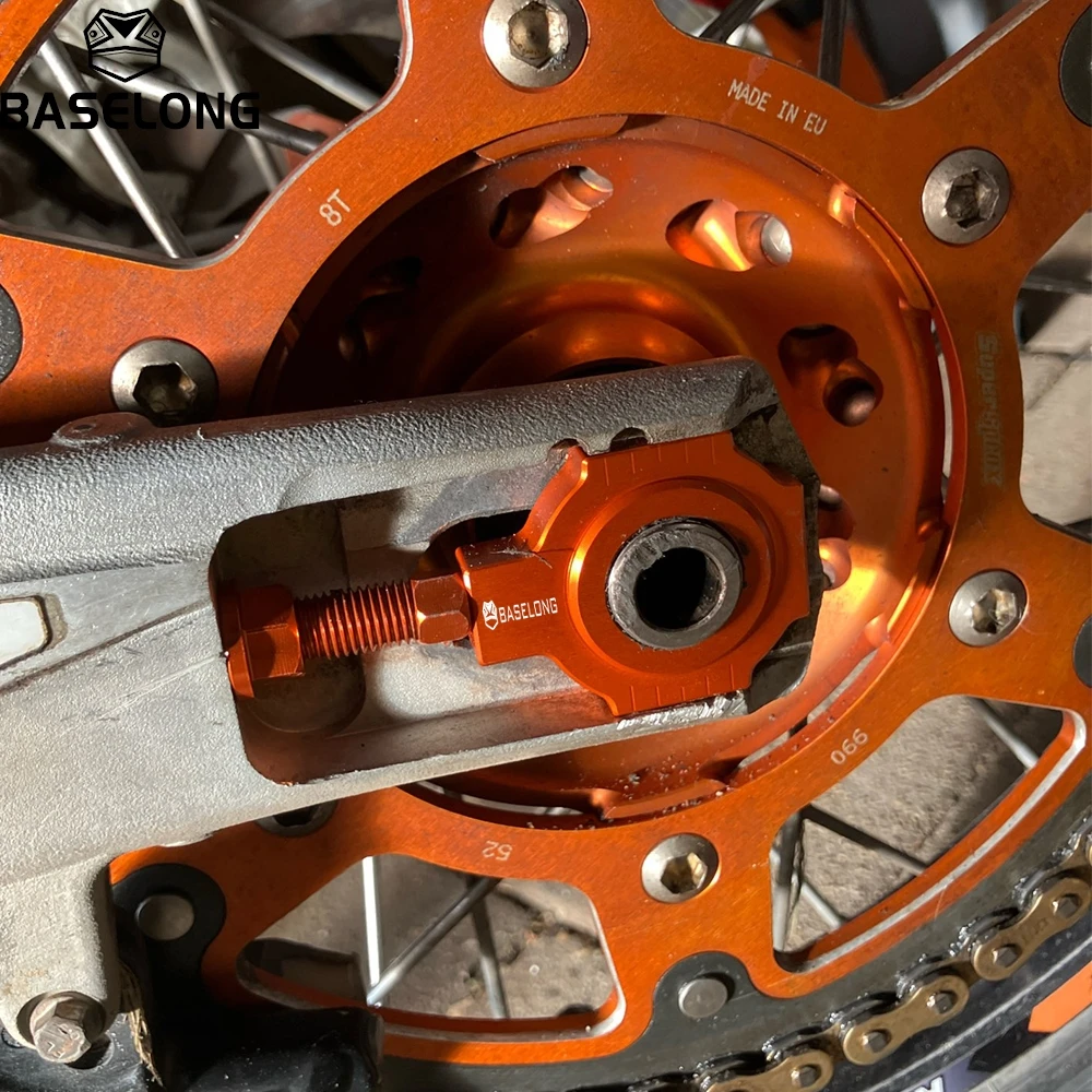 2026 Motorcycle Accessories Rear Axle Blocks Chain Adjuster For KTM Duke390 390 DUKE 2011-2024 2025 Duke 125 200 250 All Year
2026 Motorcycle Accessories Rear Axle Blocks Chain Adjuster For KTM Duke390 390 DUKE 2011-2024 2025 Duke 125 200 250 All Year