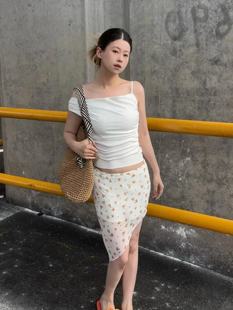 Flowing side-slit slant skirt pants 2025 Summer Hot Girl vacation short skirt
Flowing side-slit slant skirt pants 2025 Summer Hot Girl vacation short skirt