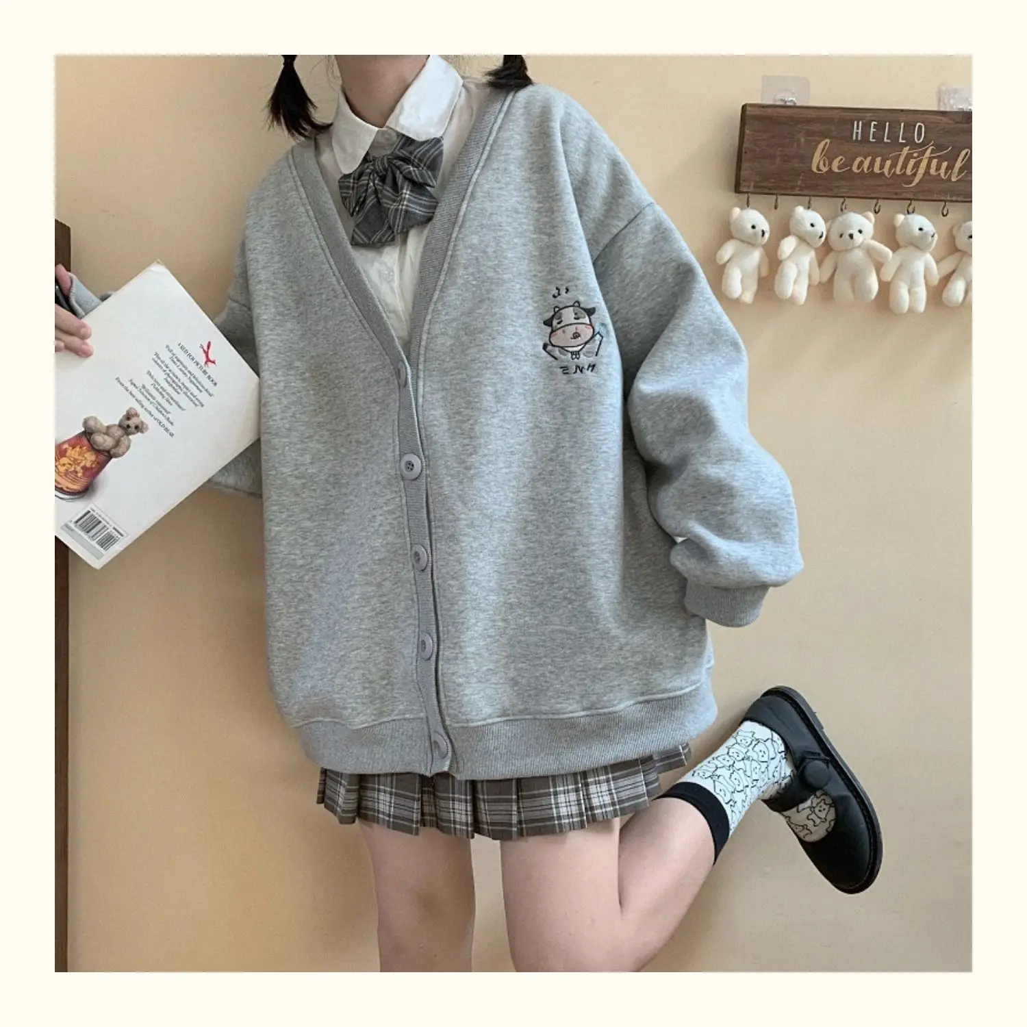 Fashion Autumn Cartoon Hoodie Sweatshirt Women Tops Loose Casual Cow Solid Hoodie Streetwear Girl Solid Hooded Jacket Female
Fashion Autumn Cartoon Hoodie Sweatshirt Women Tops Loose Casual Cow Solid Hoodie Streetwear Girl Solid Hooded Jacket Female