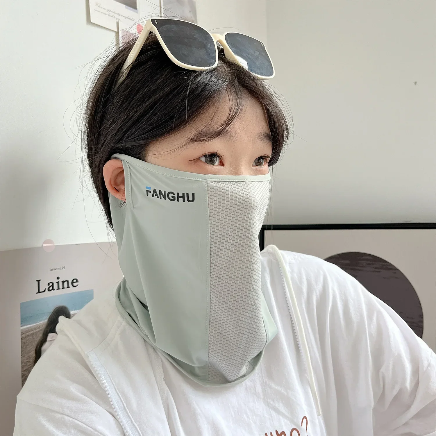 Women's Summer Cycling Ice Silk Sunscreen Face Neck Mask Thin Breathable UV Protection Full Face Cover Neck Wrap
Women's Summer Cycling Ice Silk Sunscreen Face Neck Mask Thin Breathable UV Protection Full Face Cover Neck Wrap