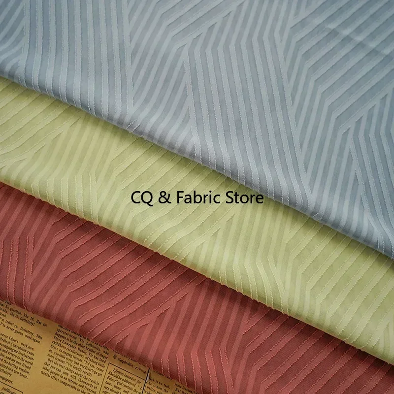 Мягкая полосатая жаккардовая шифоновая ткань для женской рубашки, платья, одежды, ткань ручной работы «сделай сам», тюль 1 метр
Мягкая полосатая жаккардовая шифоновая ткань для женской рубашки, платья, одежды, ткань ручной работы «сделай сам», тюль 1 метр