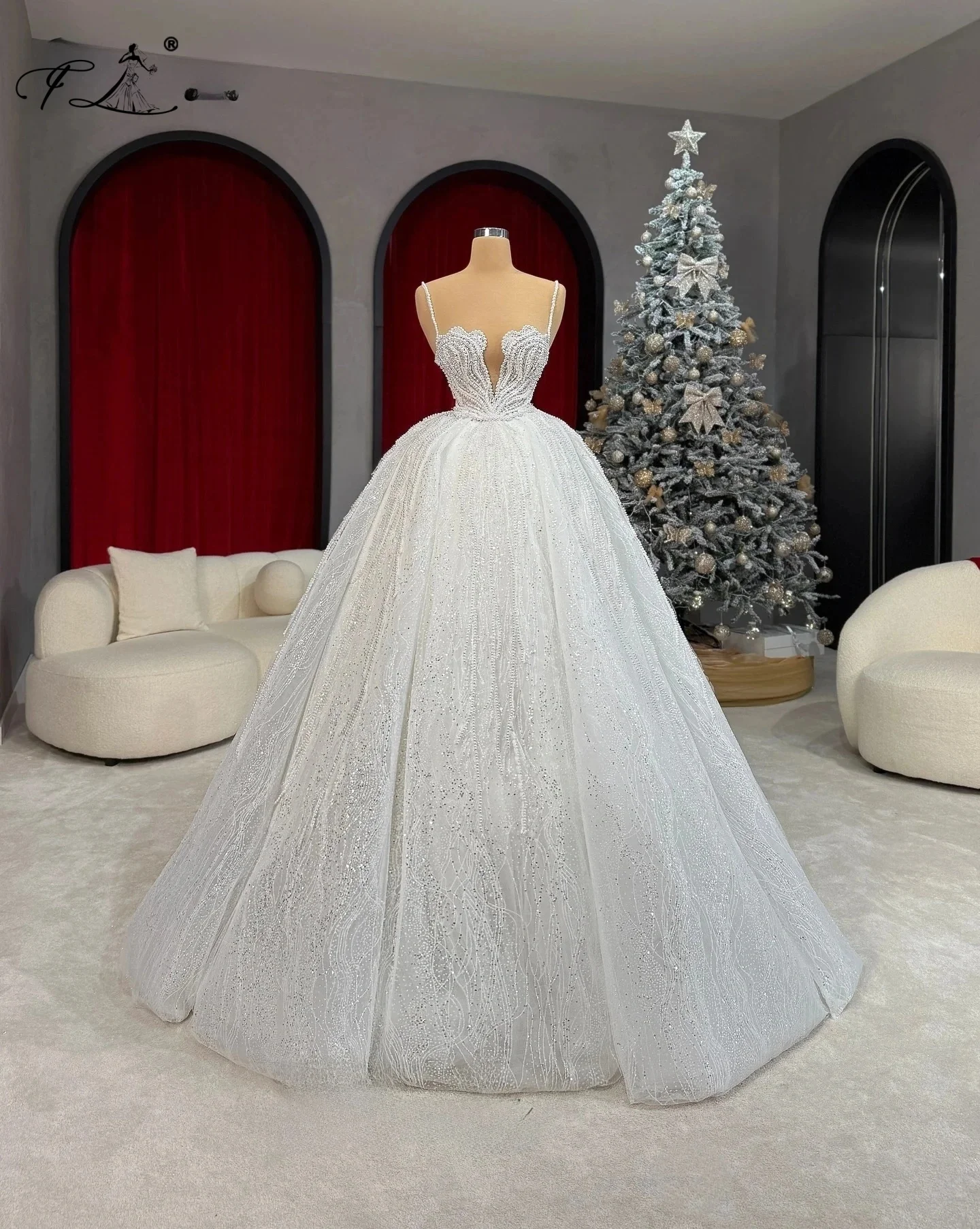 Новые элегантные свадебные платья с жемчугом, трапециевидные свадебные платья без бретелек, платья для невесты, Vestidos De Novia по индивидуальному заказу
Новые элегантные свадебные платья с жемчугом, трапециевидные свадебные платья без бретелек, платья для невесты, Vestidos De Novia по индивидуальному заказу