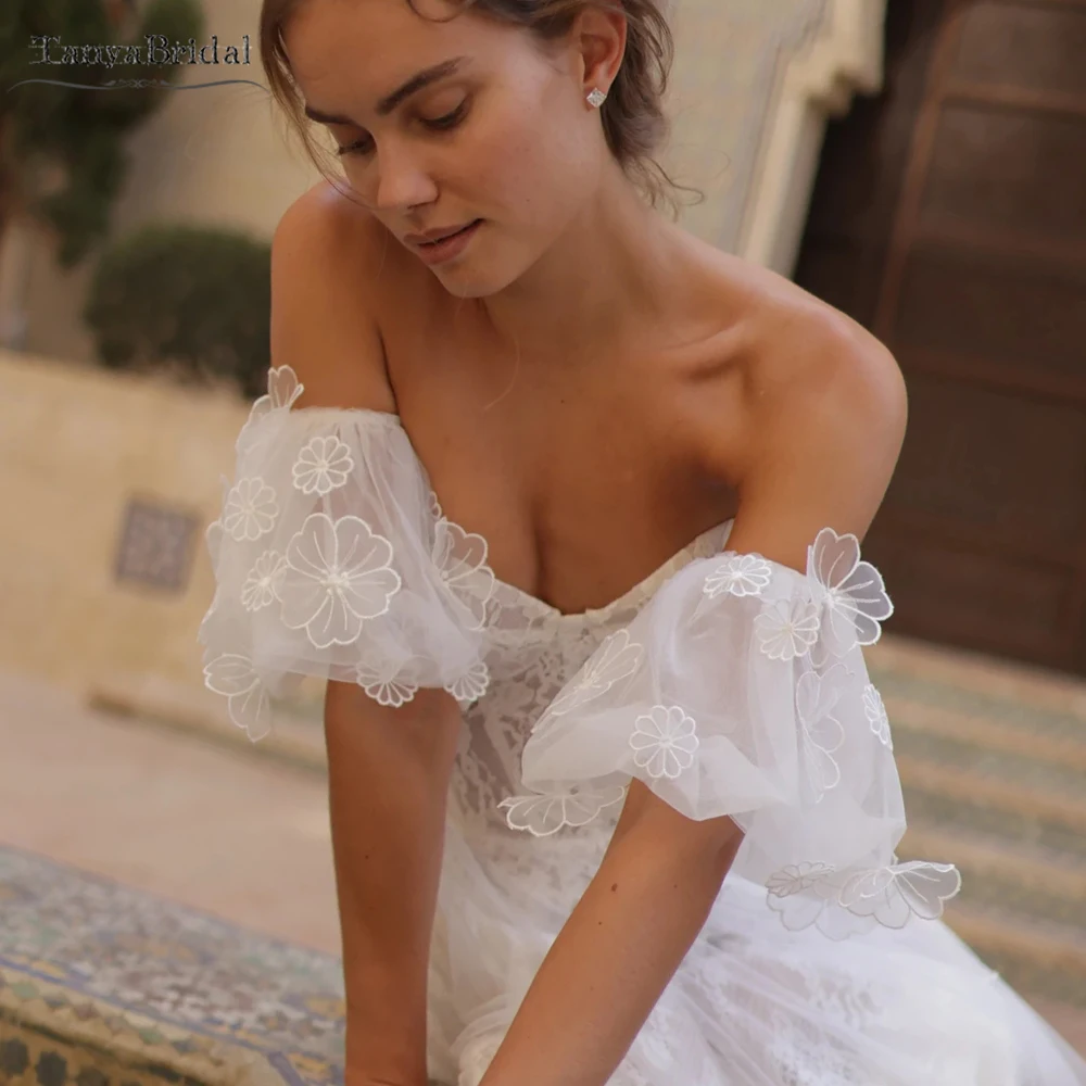 Short Cloud Puff Detachable Wedding Sleeve With Sreamylike 3D Flowers Fashion Bridal Accessories Chic DG232
Short Cloud Puff Detachable Wedding Sleeve With Sreamylike 3D Flowers Fashion Bridal Accessories Chic DG232