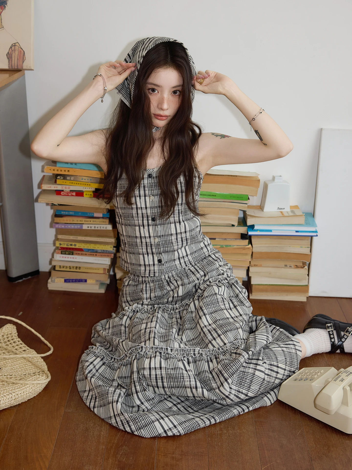 Faionable Cheered Two-Piece Set for Women Summer 2025 Bla Gingham Print Strap Top And ter Ne f Skirt Button Cotton
Faionable Cheered Two-Piece Set for Women Summer 2025 Bla Gingham Print Strap Top And ter Ne f Skirt Button Cotton