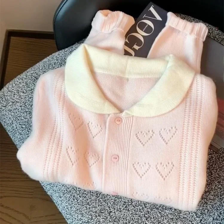 Pink Doll Collar Knitted Open Cardigan Women's Autumn Winter New Sweet Hook Flower Soft Cozy Sweater Commute Style Pure Color
Pink Doll Collar Knitted Open Cardigan Women's Autumn Winter New Sweet Hook Flower Soft Cozy Sweater Commute Style Pure Color